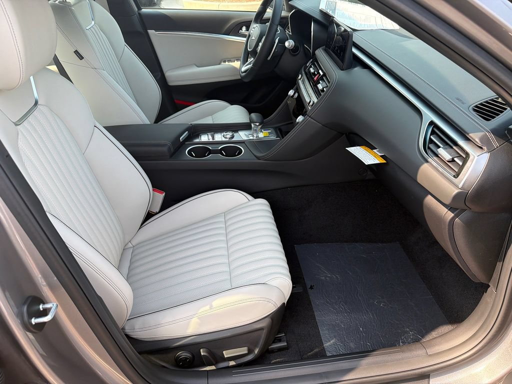 New 2026 Genesis G70 3.3T Sport Prestige RWD image 15