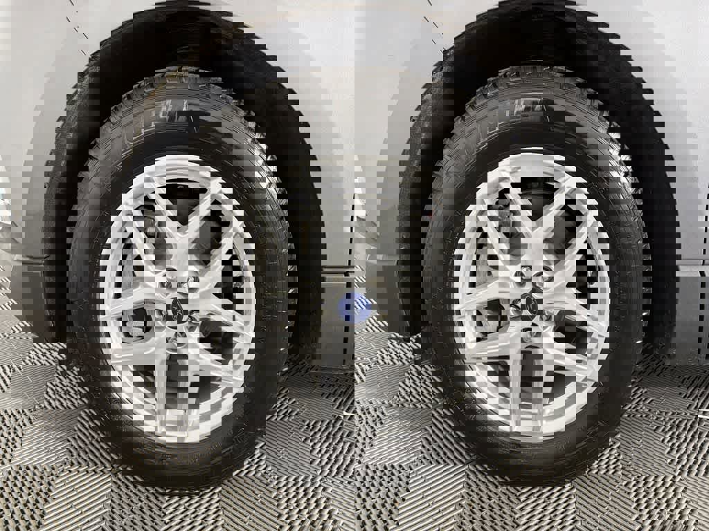 Used 2021 Ford Edge SEL w/ Convenience Package image 9