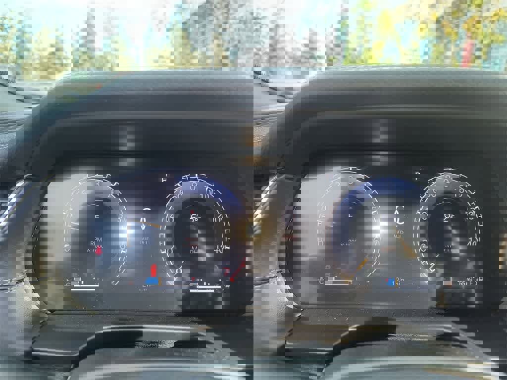 New 2025 Jeep Grand Cherokee Limited w/ Luxury Tech Group II image 15