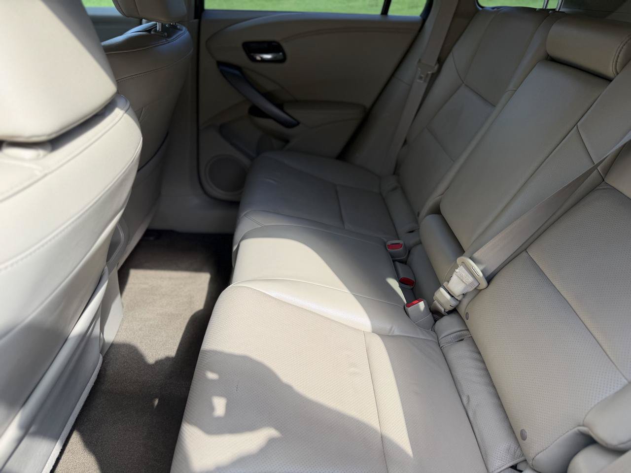 Used 2015 Acura RDX w/ Technology Package AWD/4WD image 9