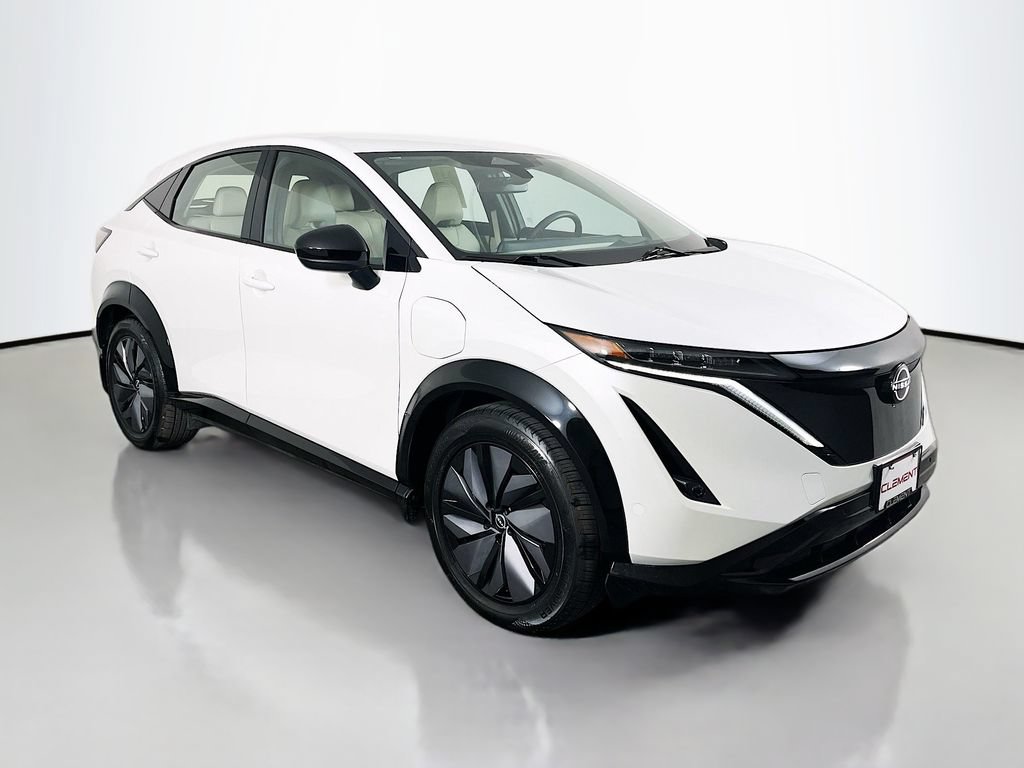 Used 2023 Nissan Ariya AWD image 4
