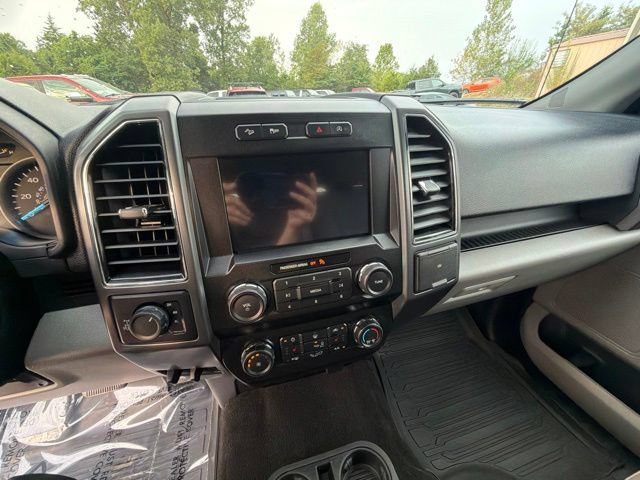 Used 2019 Ford F150 XLT w/ Equipment Group 302A Luxury AWD/4WD image 23