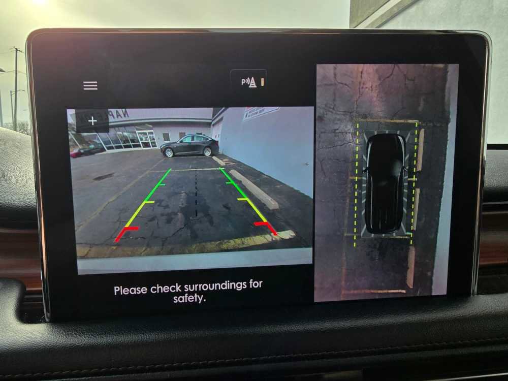 Used 2023 Lincoln Aviator Reserve image 23