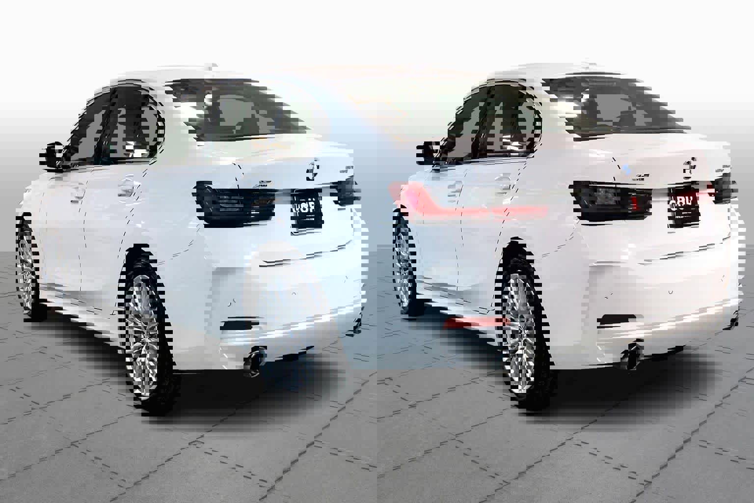 Certified 2024 BMW 330i xDrive Sedan w/ Convenience Package image 12