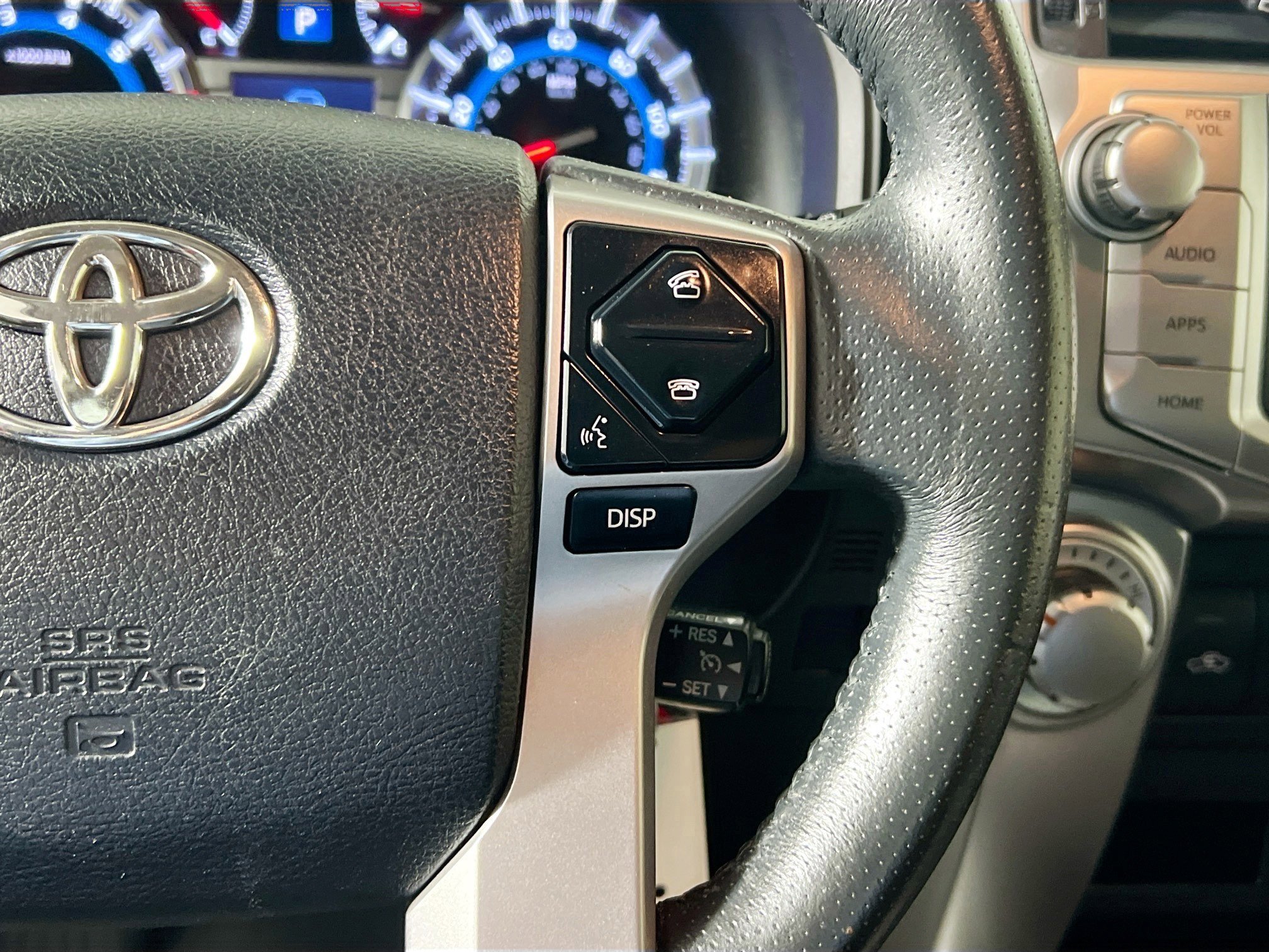 Used 2018 Toyota 4Runner SR5 Premium image 19