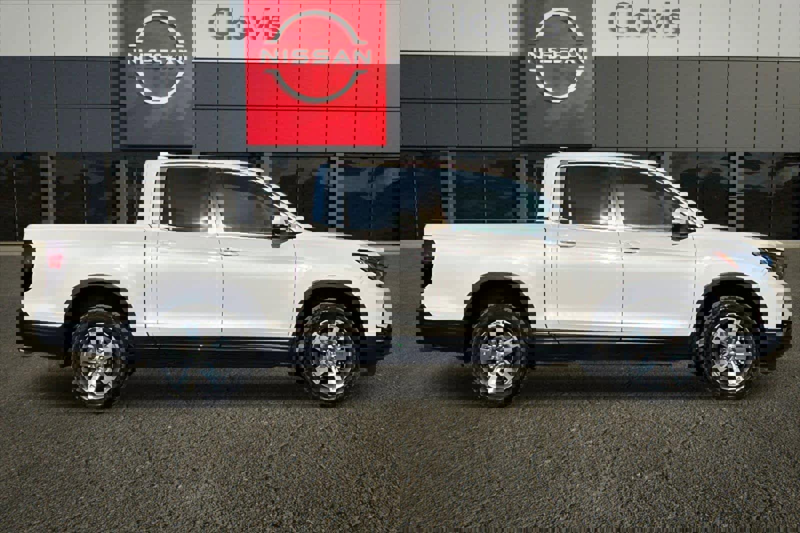 Used 2025 Honda Ridgeline RTL image 9