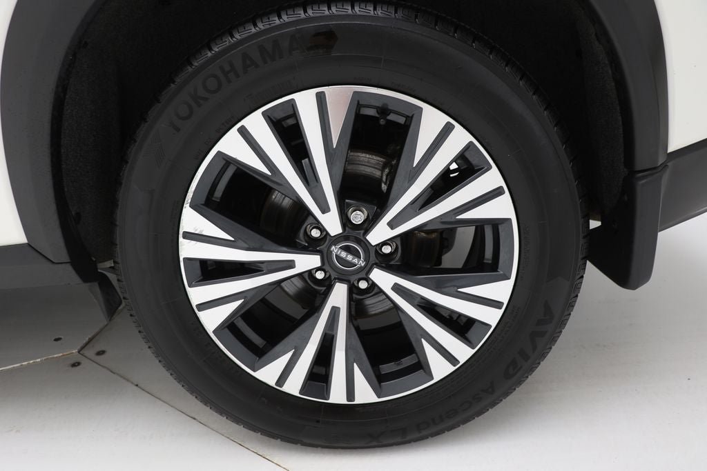 Used 2023 Nissan Rogue SV w/ SV Premium B Package AWD/4WD image 10