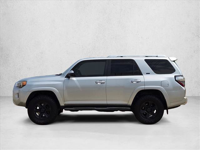 Used 2016 Toyota 4Runner SR5 RWD image 8