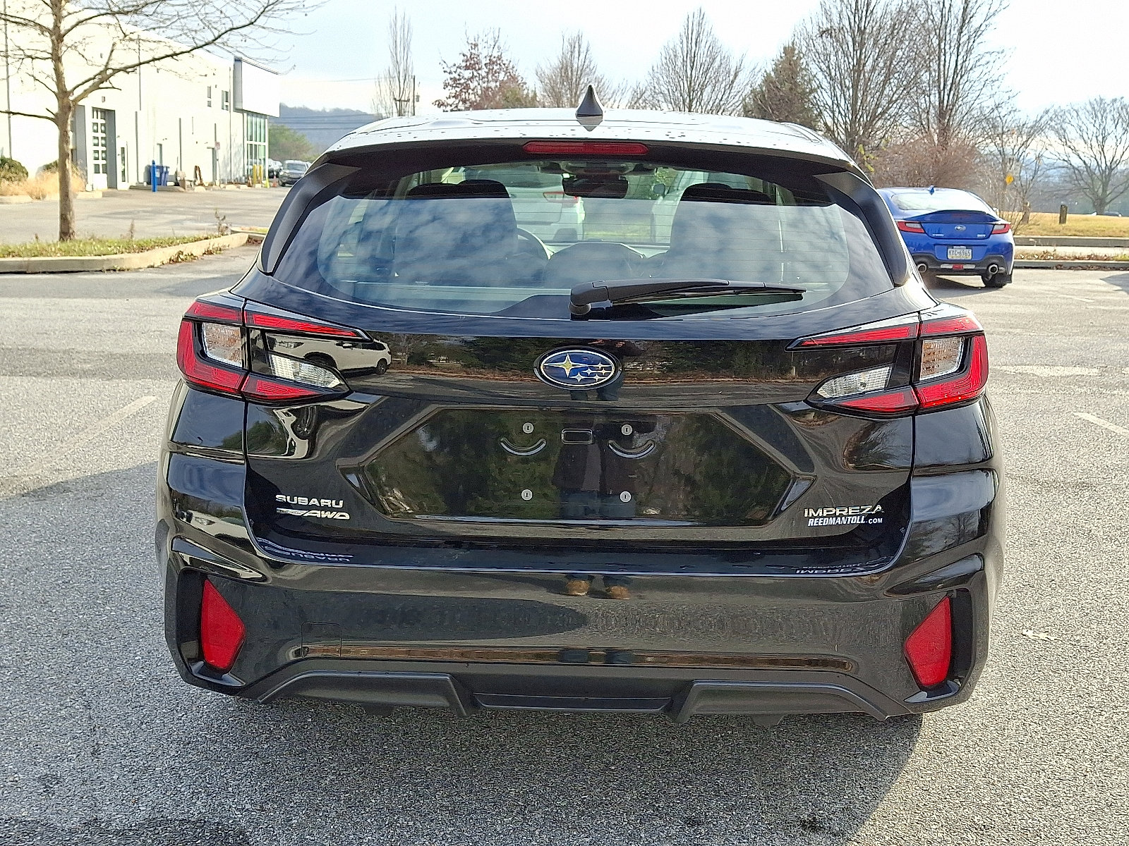 Certified 2025 Subaru Impreza 2.0i image 5