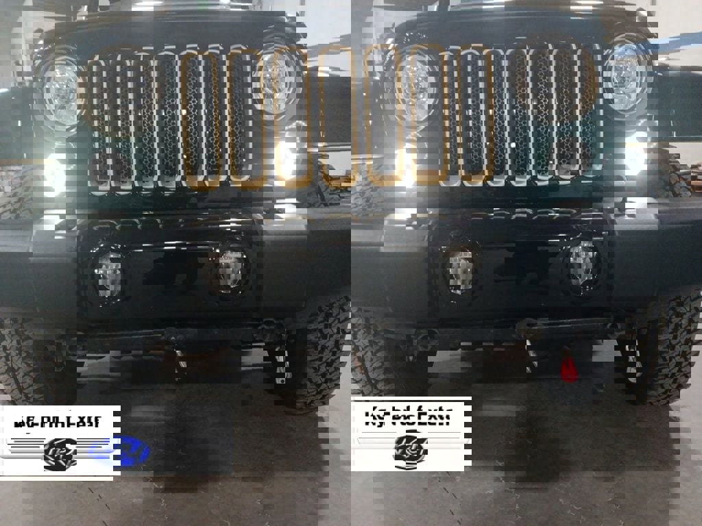 Used 2017 Jeep Wrangler Unlimited Sahara w/ Dual Top Group image 4