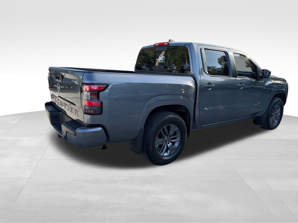 Used 2025 Nissan Frontier SV RWD image 7