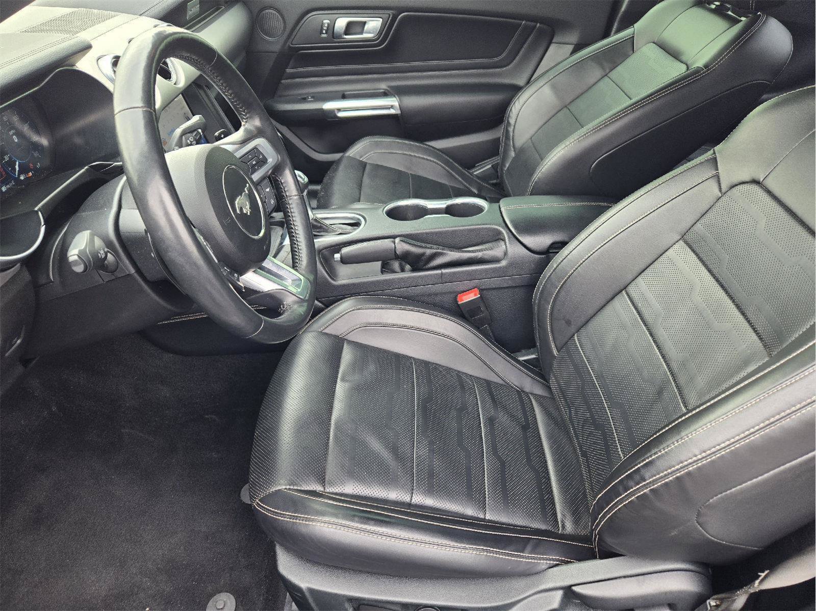 Used 2022 Ford Mustang GT Premium w/ Equipment Group 401A RWD image 13