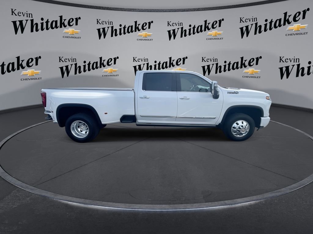 Certified 2024 Chevrolet Silverado 3500 High Country w/ High Country Premium Package AWD/4WD image 6