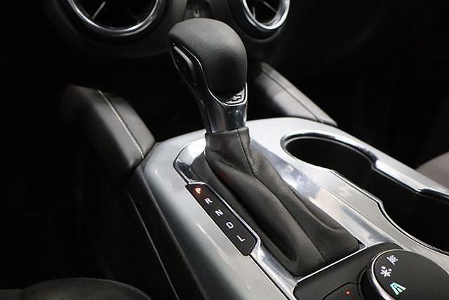 Used 2023 Chevrolet Blazer LT image 37