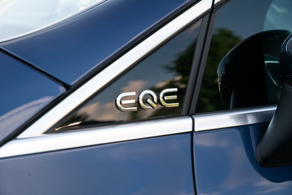 Used 2025 Mercedes-Benz EQE 350+ SUV image 24