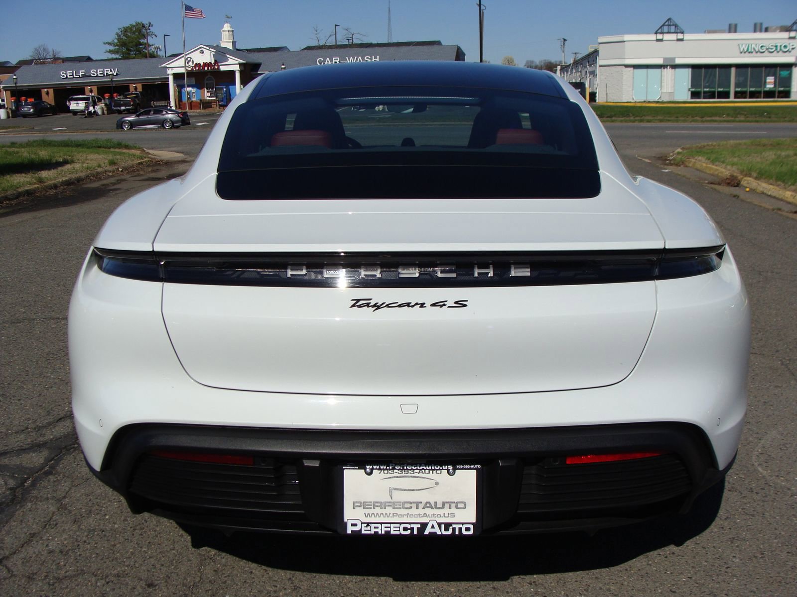 Used 2020 Porsche Taycan 4S image 5