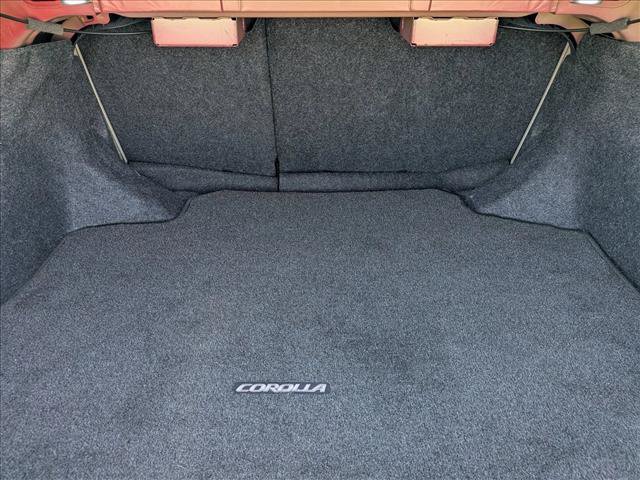 Used 2012 Toyota Corolla LE FWD image 6