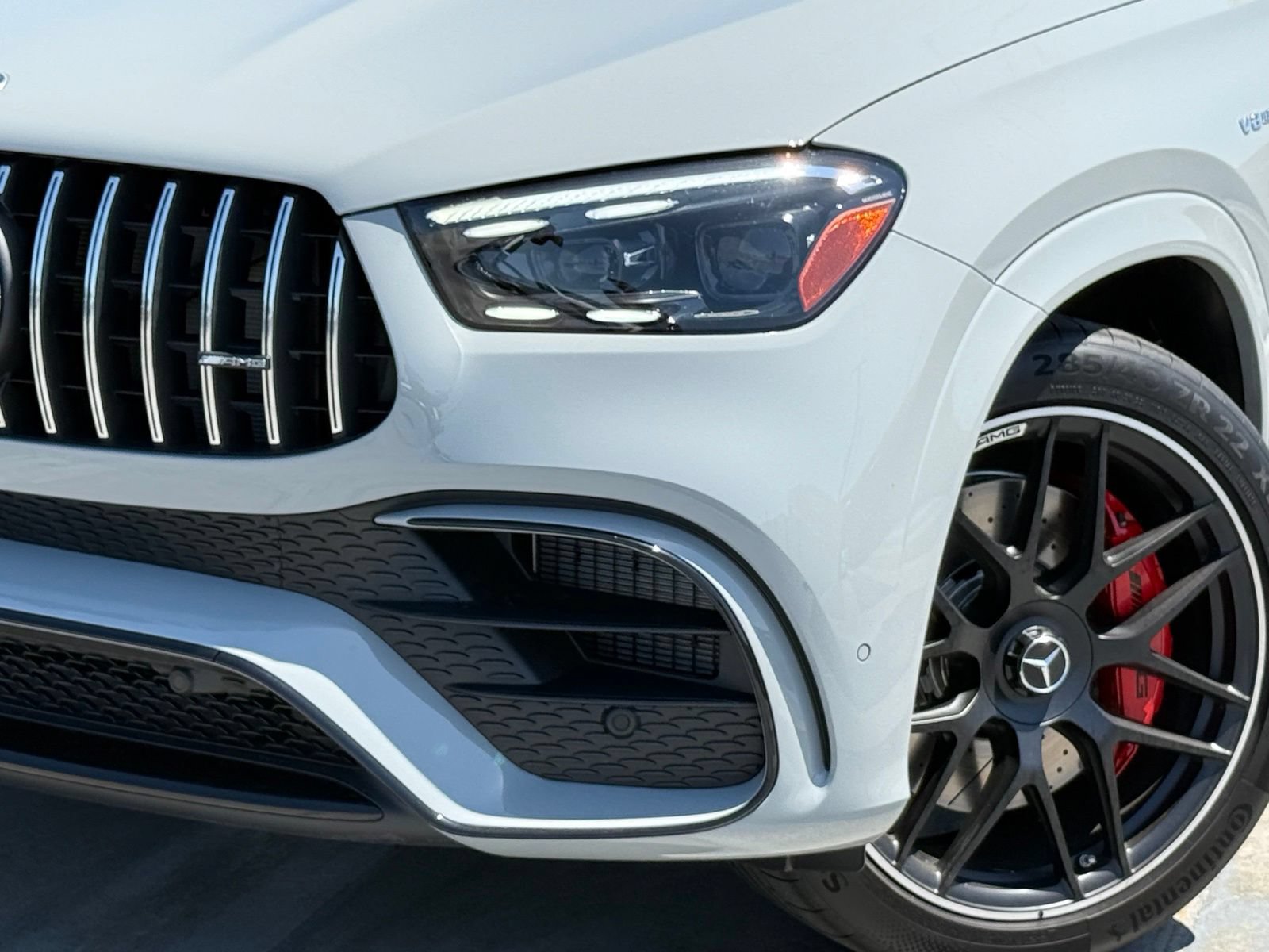 New 2026 Mercedes-Benz GLE 63 AMG S image 3