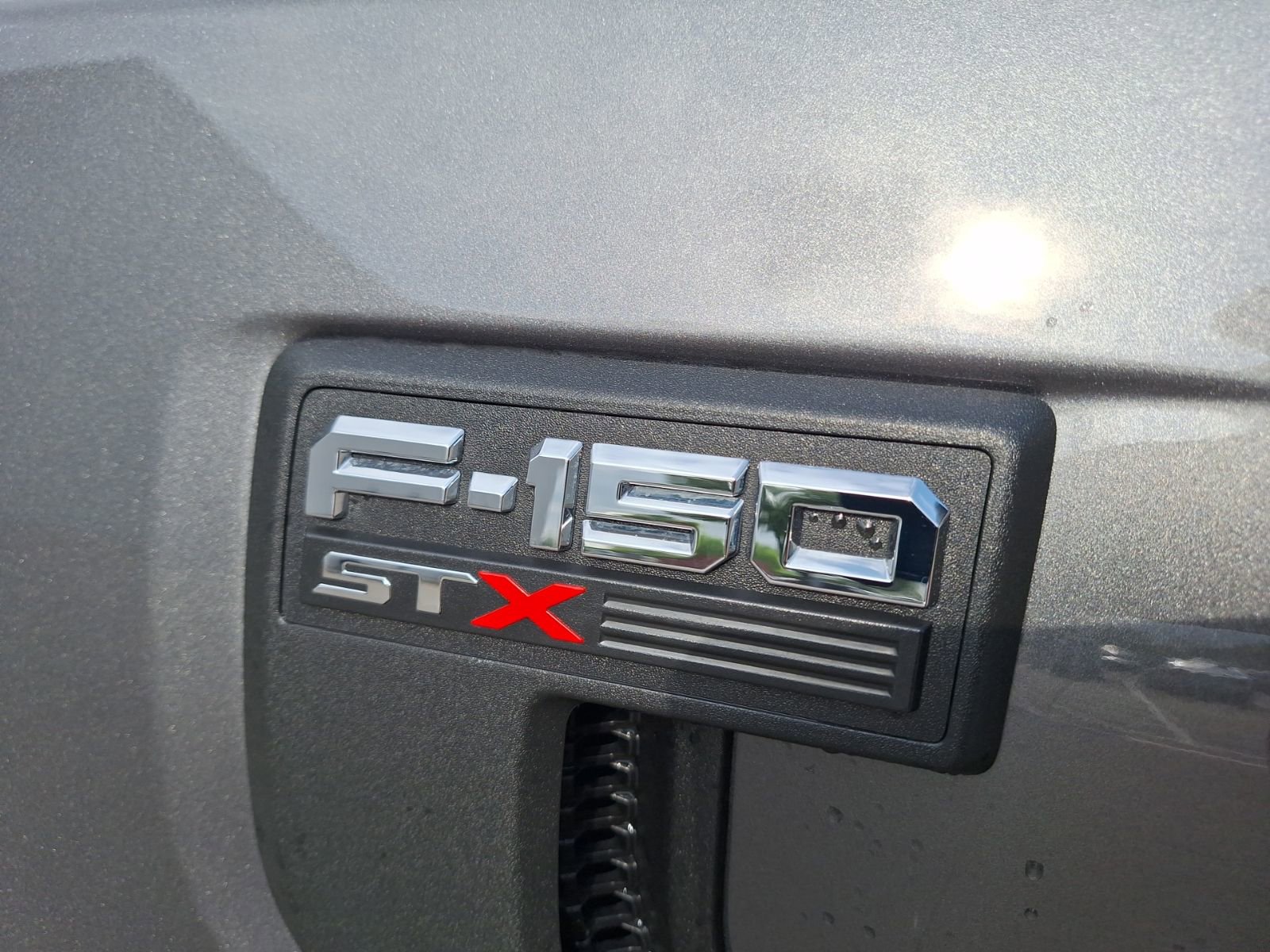 Used 2022 Ford F150 XL w/ STX Appearance Package image 14