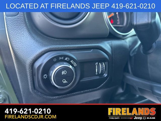 Used 2023 Jeep Gladiator Willys image 19
