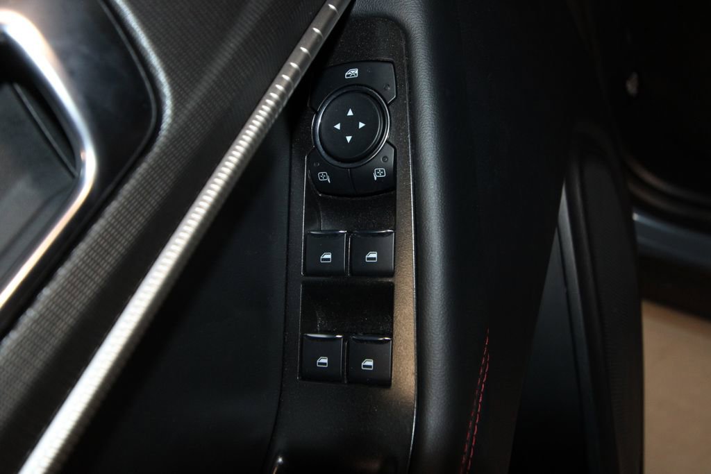 Used 2025 Ford Explorer ST-Line image 6