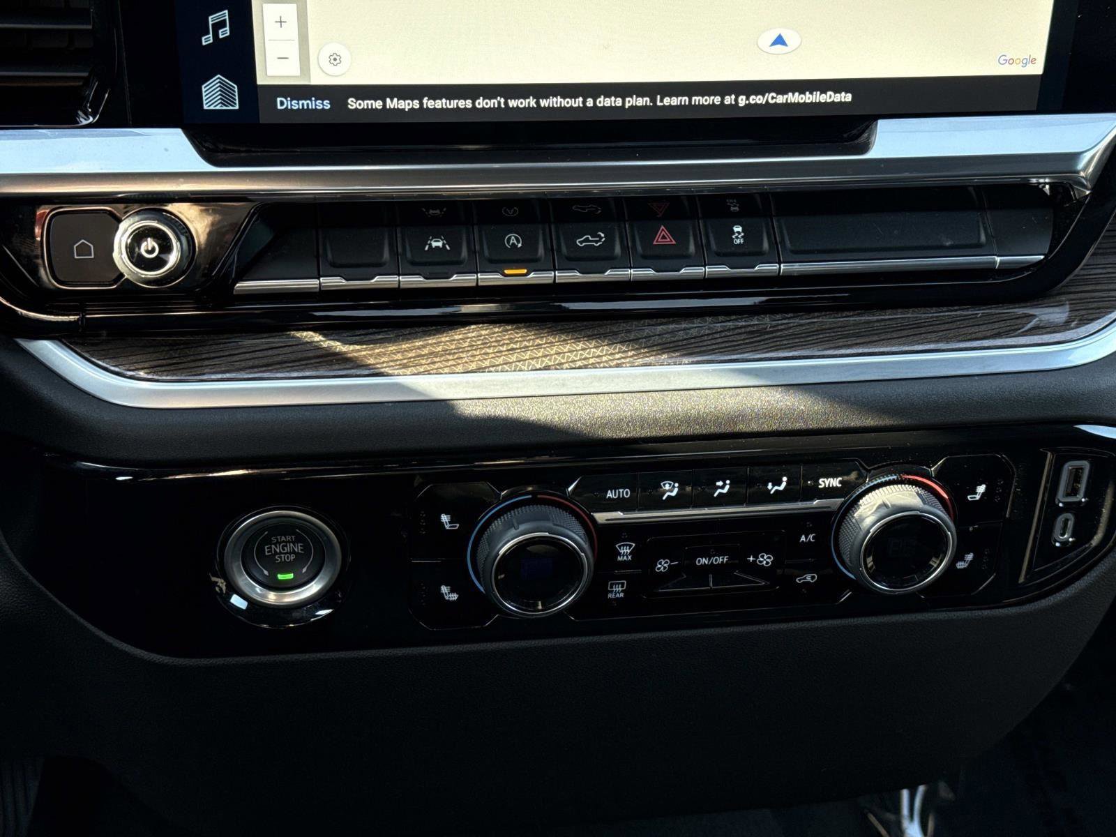 Used 2022 Chevrolet Silverado 1500 LT AWD/4WD image 5