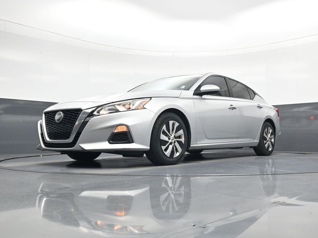 Used 2020 Nissan Altima 2.5 S FWD image 18