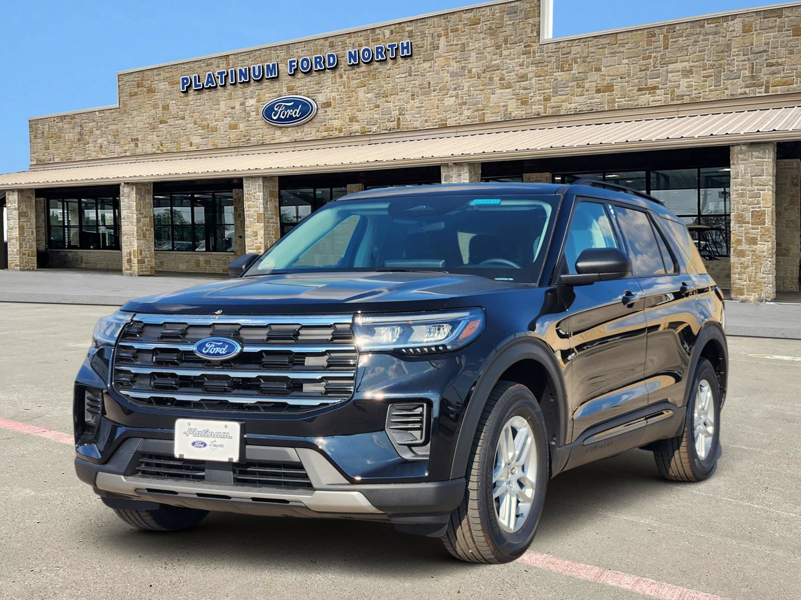 New 2026 Ford Explorer Active AWD/4WD image 2