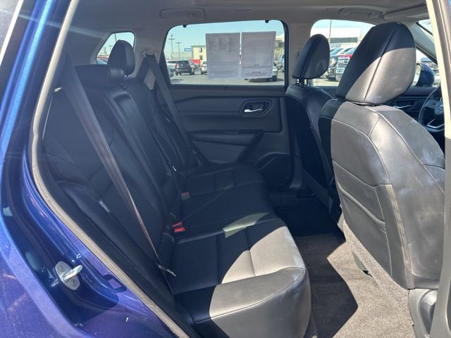 Used 2023 Nissan Rogue SV w/ SV Premium B Package image 22