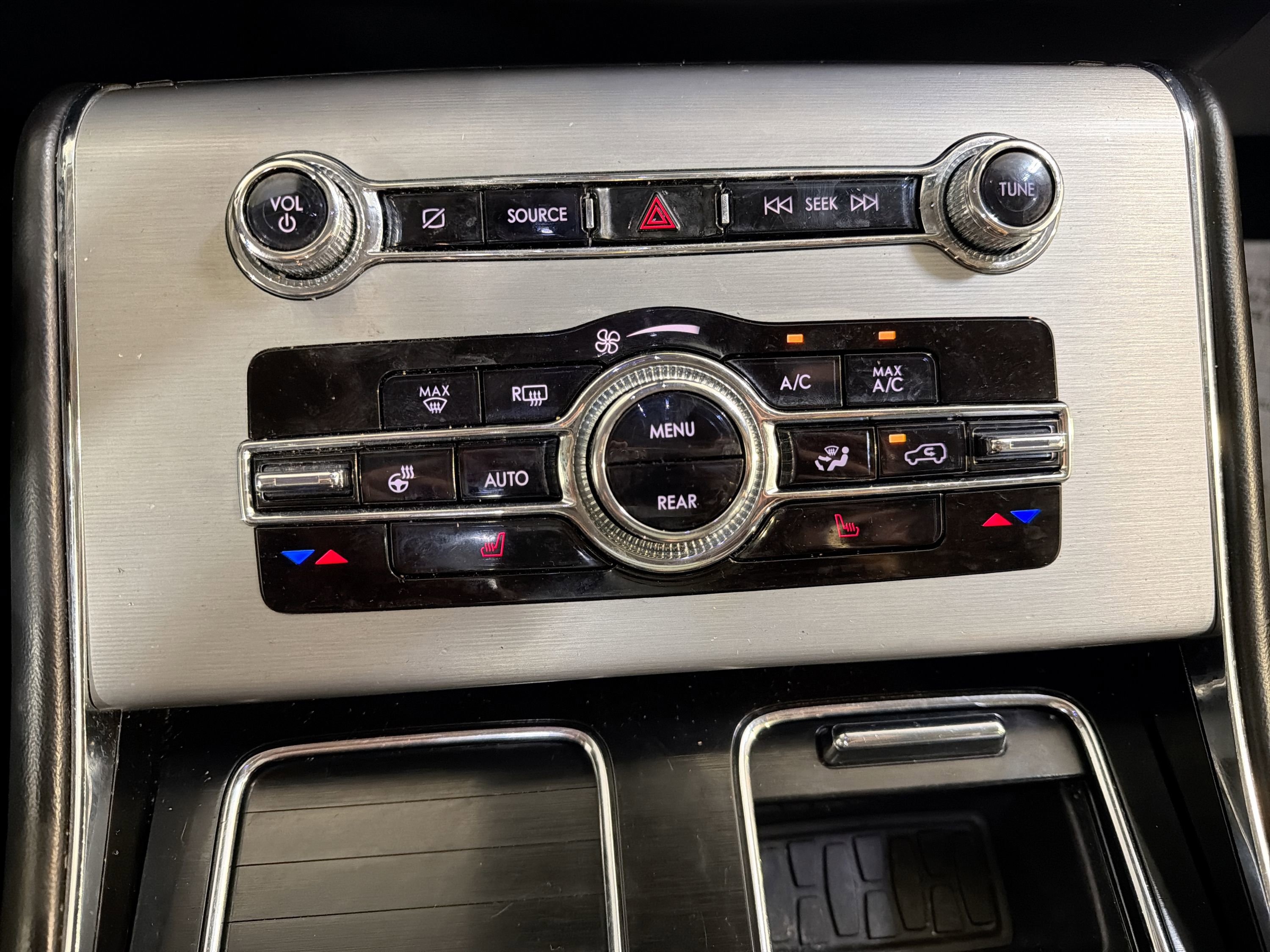 Used 2022 Lincoln Aviator AWD w/ Premium Package image 20