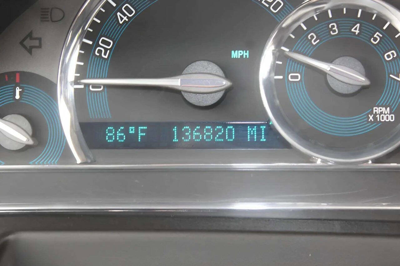 Used 2011 Chevrolet HHR LT w/ My Link Package image 21