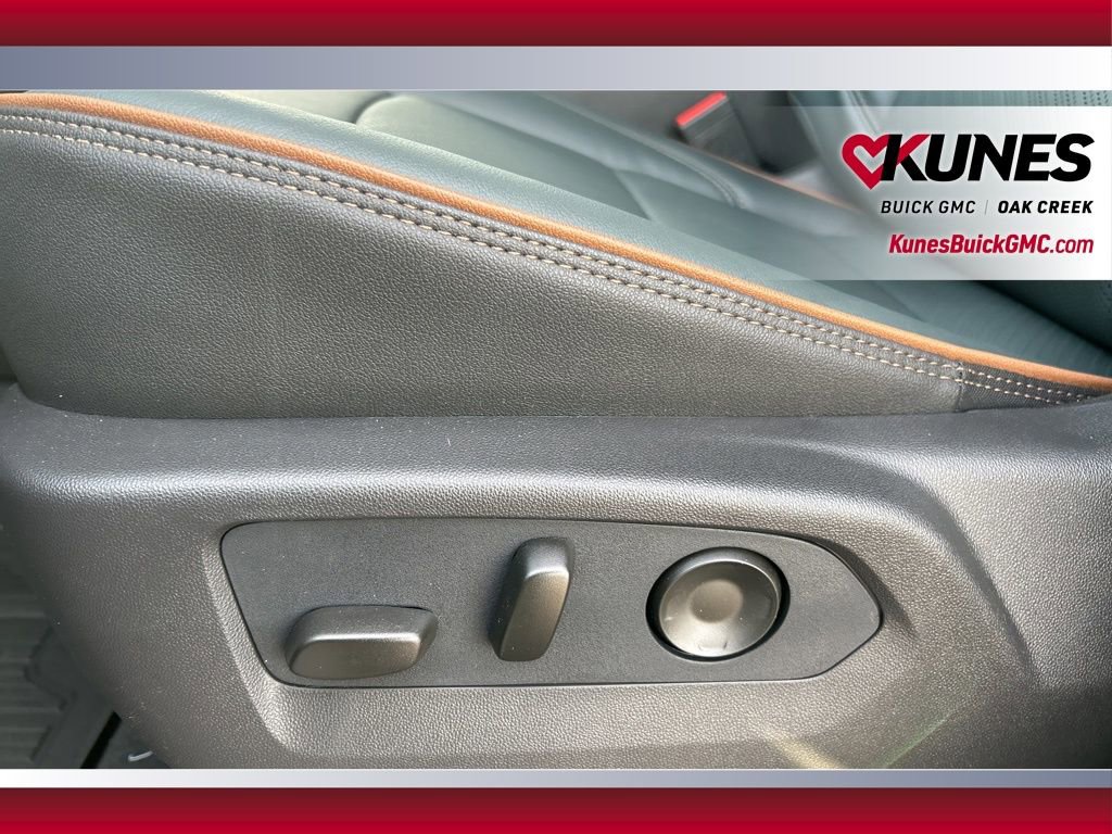 New 2026 GMC Yukon AT4 w/ AT4 Premium Plus Package image 14