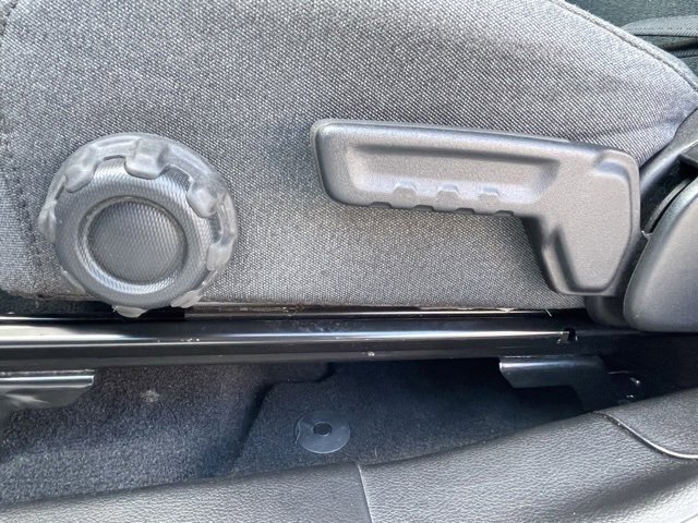 Used 2024 Jeep Wrangler Unlimited Sahara image 29