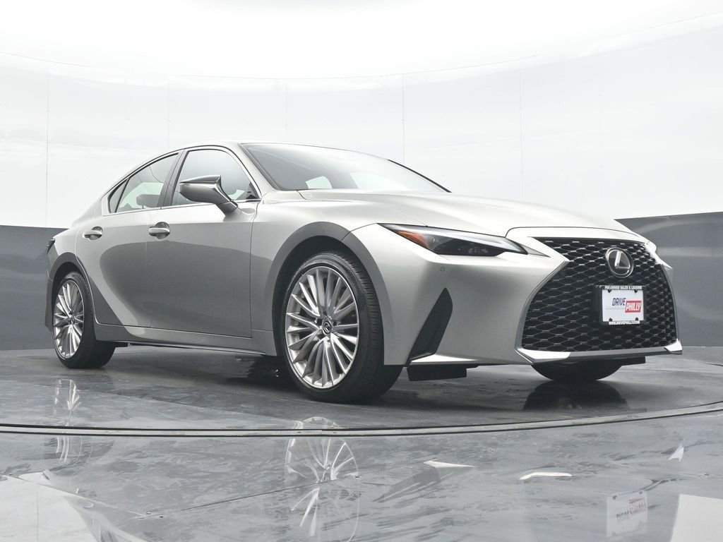 Used 2023 Lexus IS 300 AWD w/ Premium Package image 33