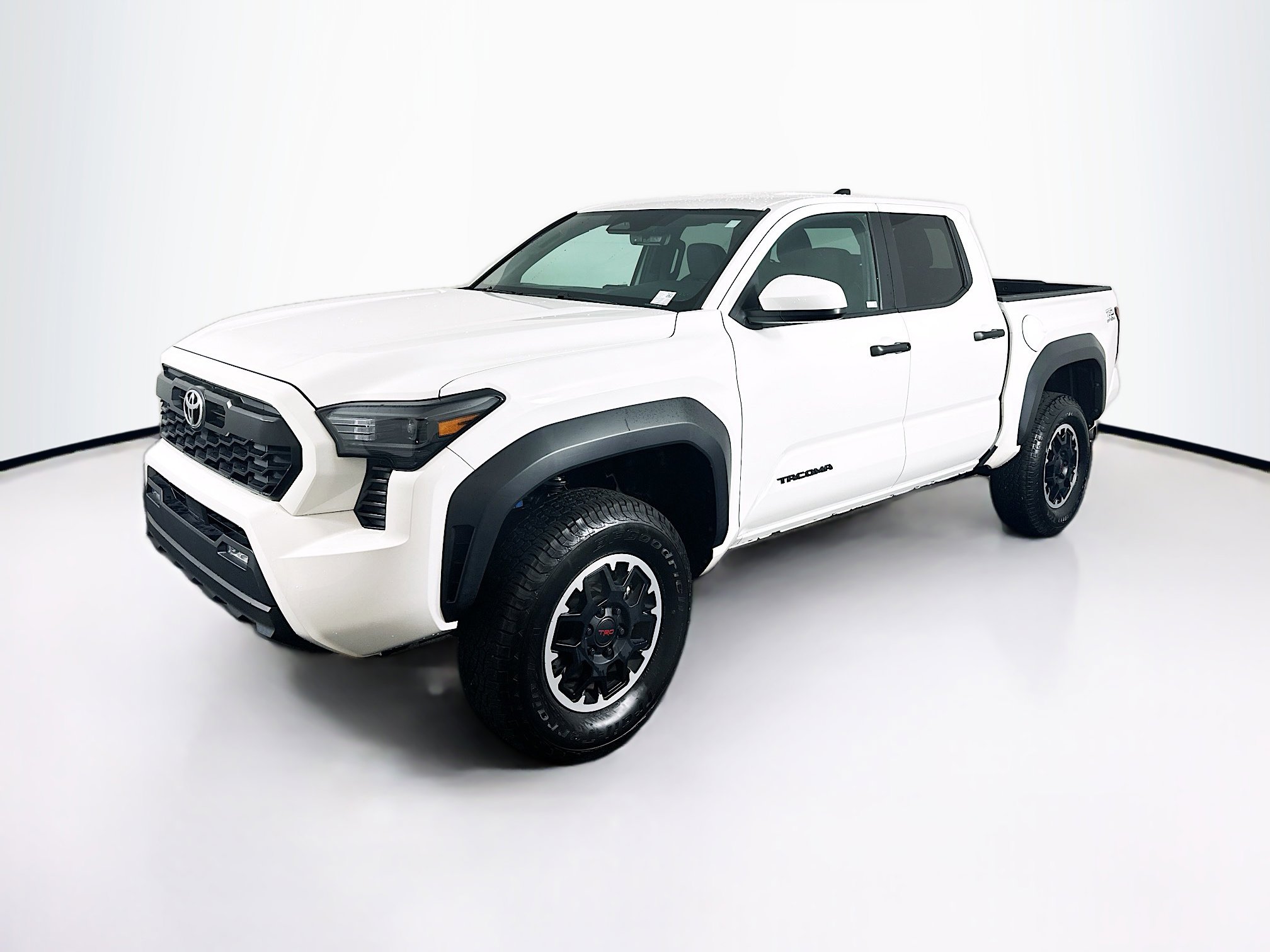 Used 2024 Toyota Tacoma TRD Off-Road image 3