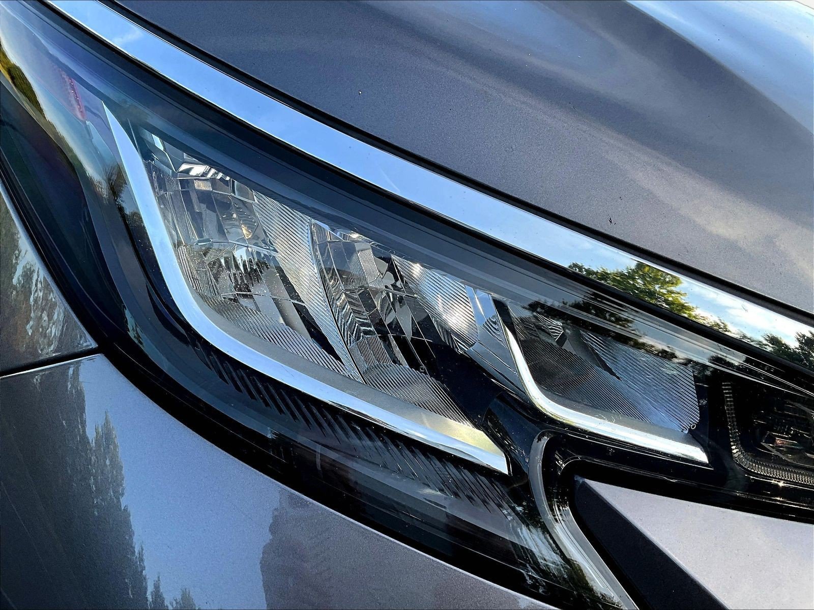Used 2021 Toyota Sienna XLE FWD image 32