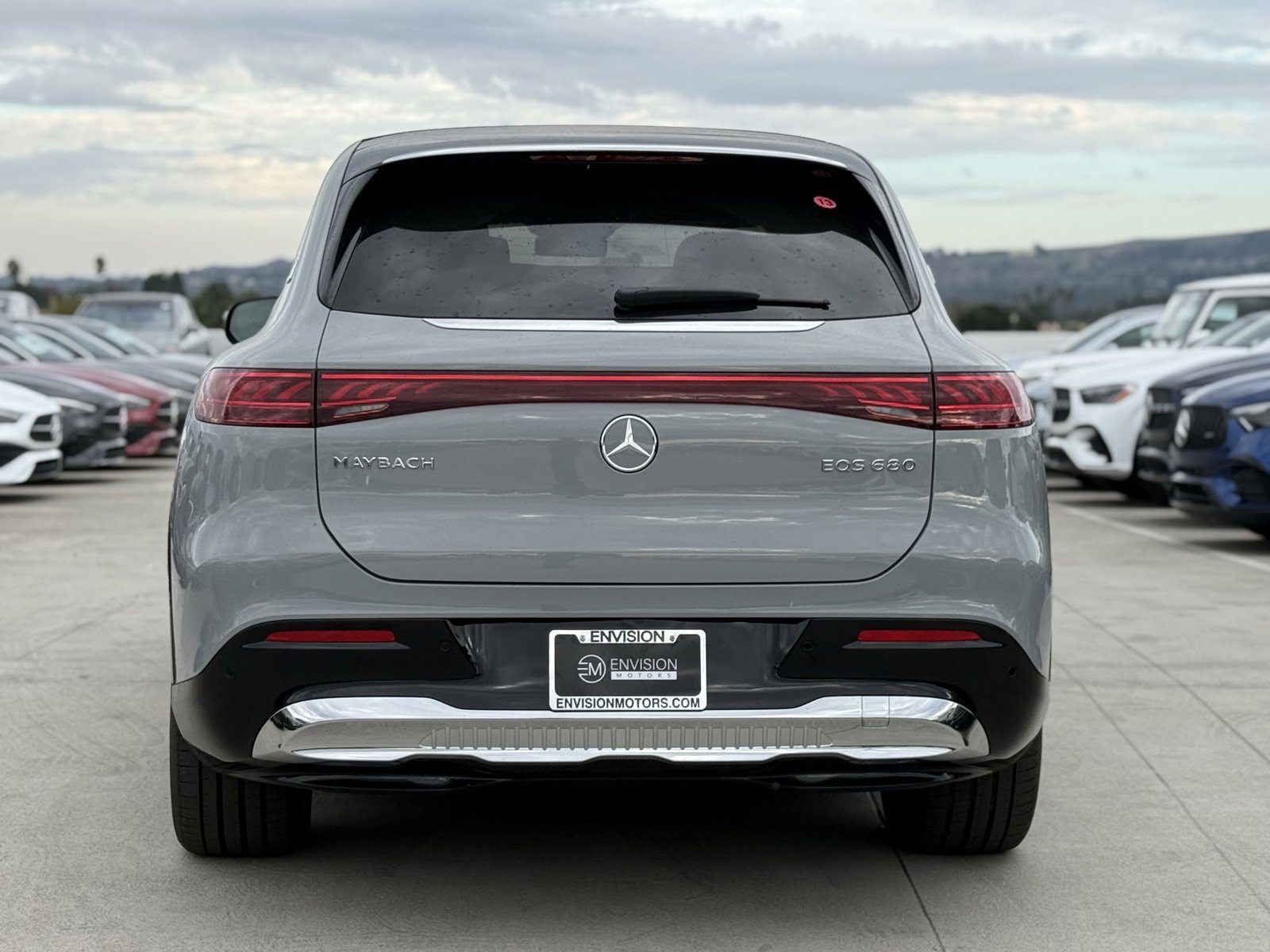 New 2025 Mercedes-Benz Maybach EQS 680 4MATIC image 9