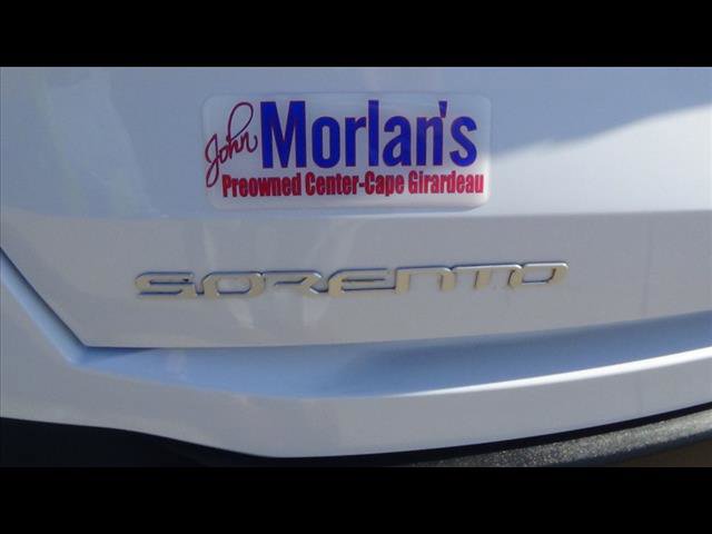Used 2024 Kia Sorento S AWD/4WD image 11