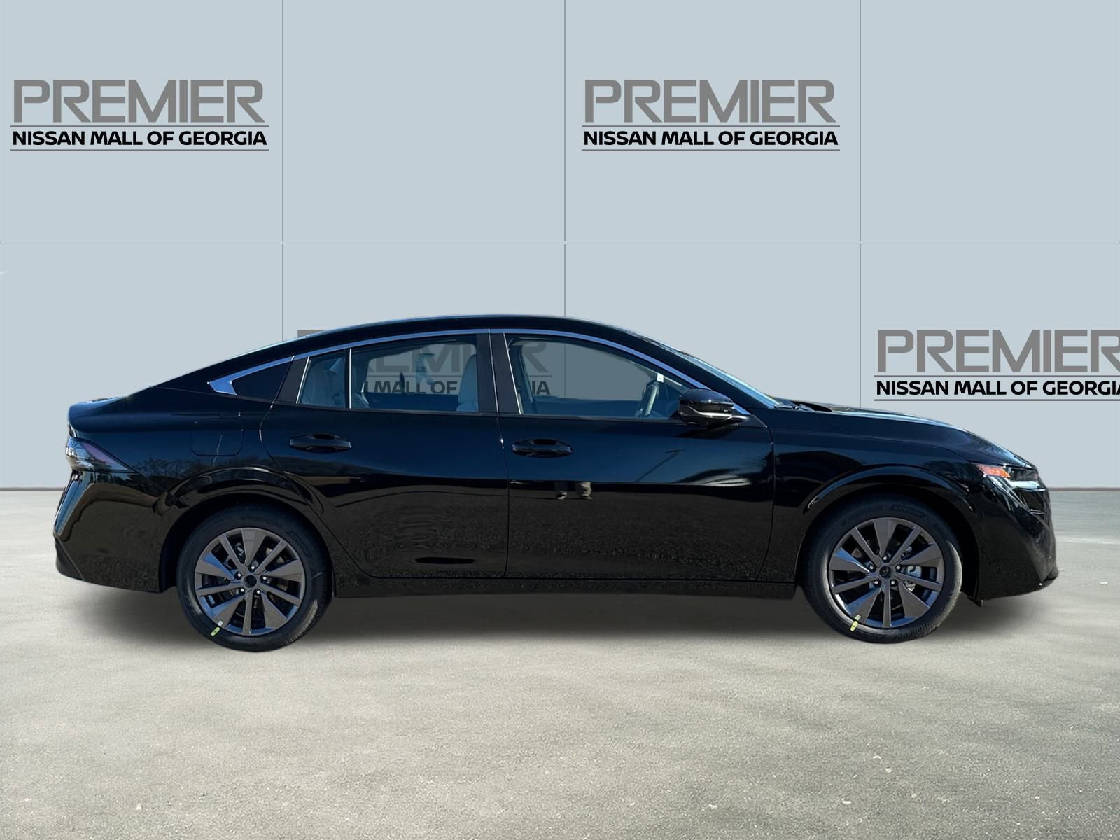 New 2026 Nissan Sentra SL w/ Floor Mat Package FWD image 4