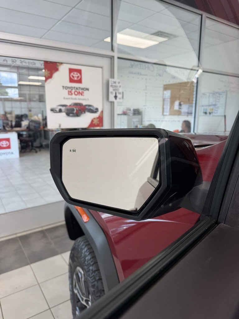 Certified 2023 GMC Canyon AT4 image 10