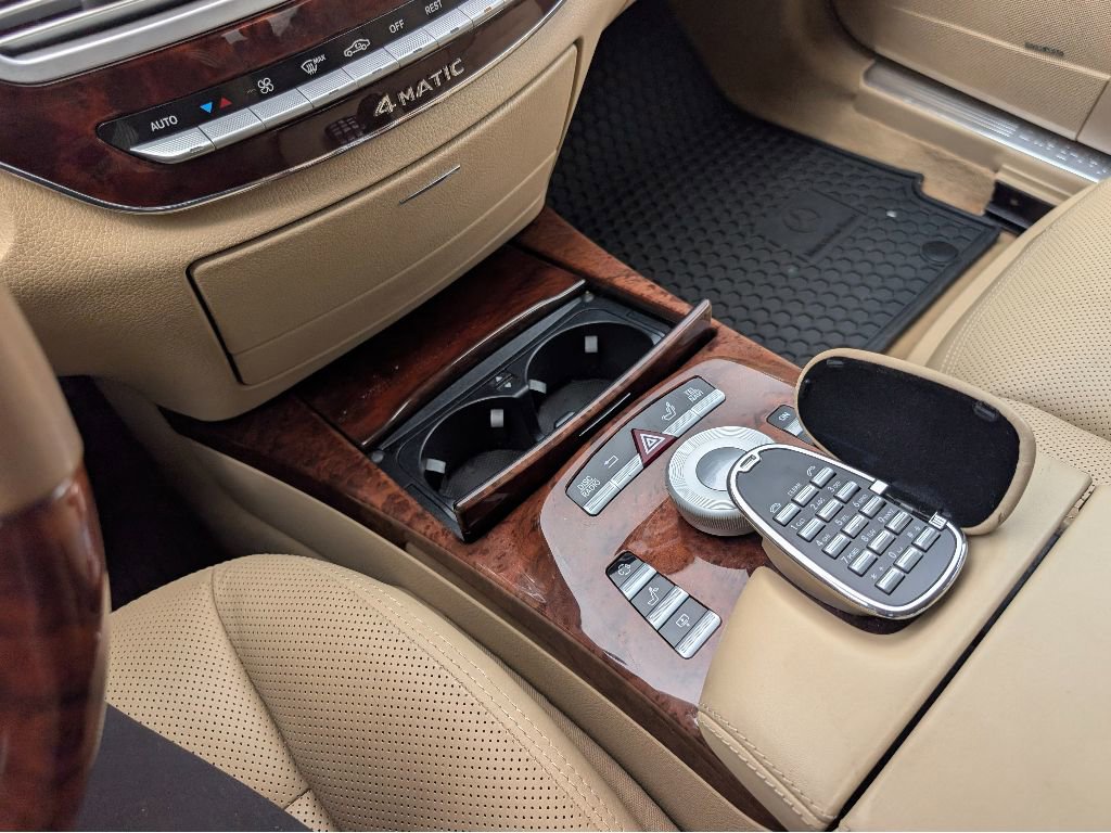 Used 2010 Mercedes-Benz S 550 4MATIC image 22