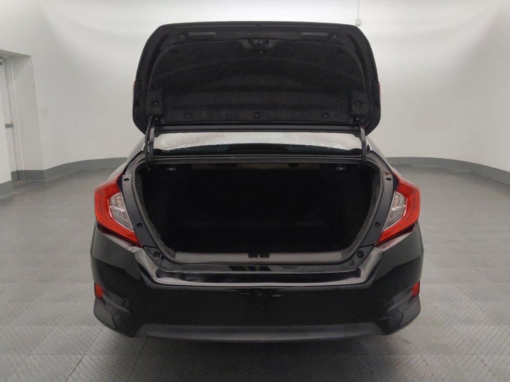 Used 2018 Honda Civic EX image 29