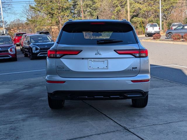 New 2025 Mitsubishi Outlander SEL Black Edition image 4