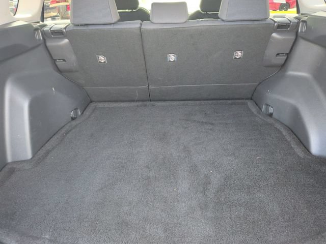 Used 2023 Toyota RAV4 LE AWD/4WD image 32