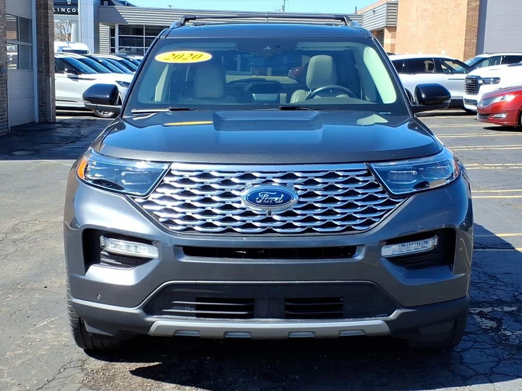 Used 2020 Ford Explorer Platinum w/ Premium Technology Package image 2
