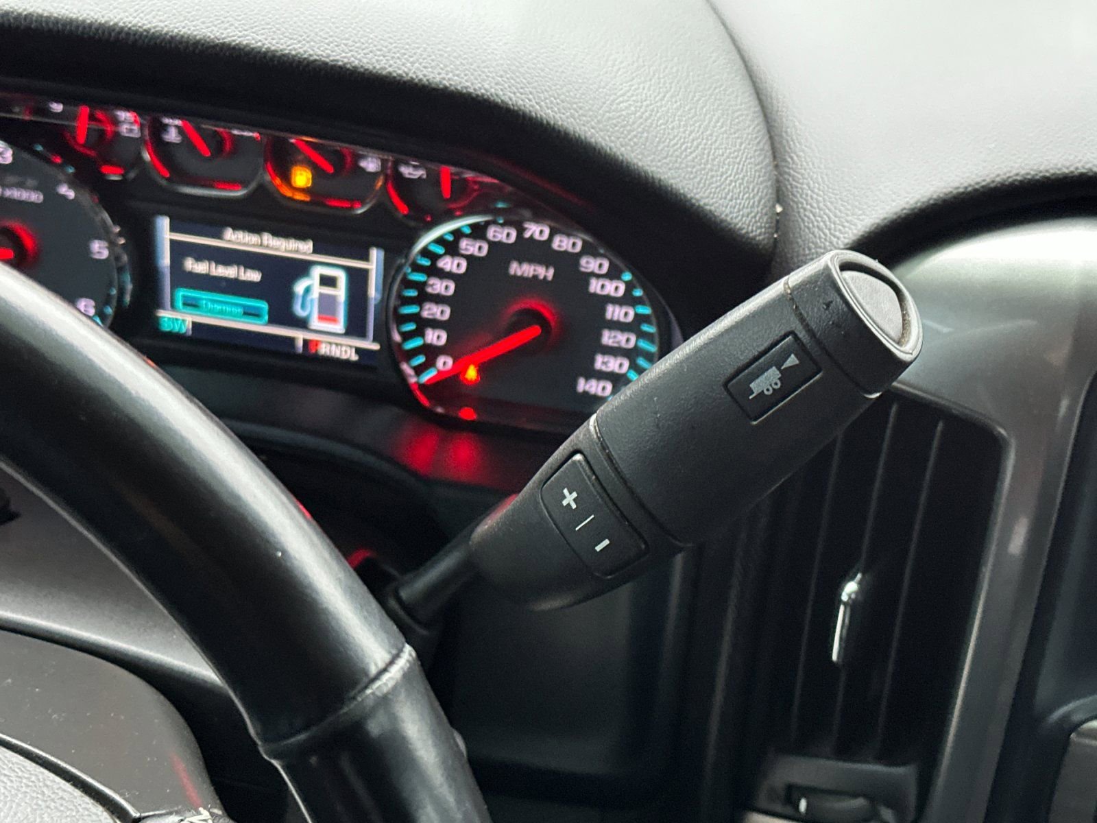 Used 2018 Chevrolet Silverado 1500 LT w/ All Star Edition image 19