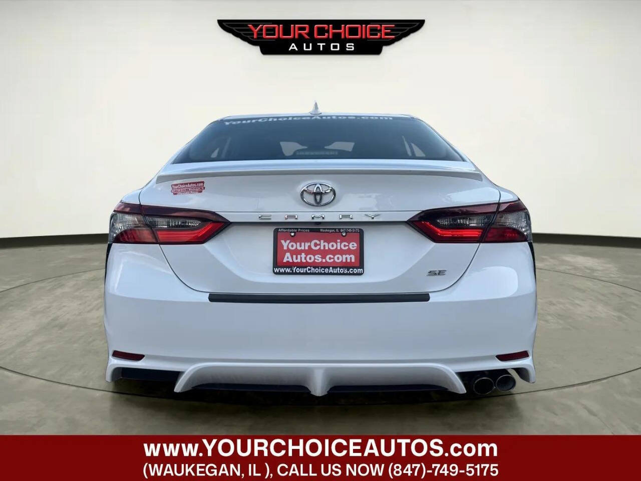Used 2022 Toyota Camry SE FWD image 4