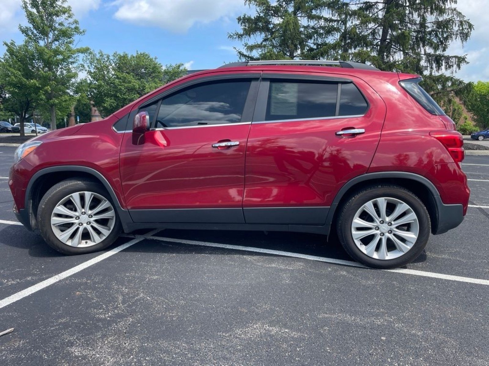 Used 2018 Chevrolet Trax Premier FWD image 8