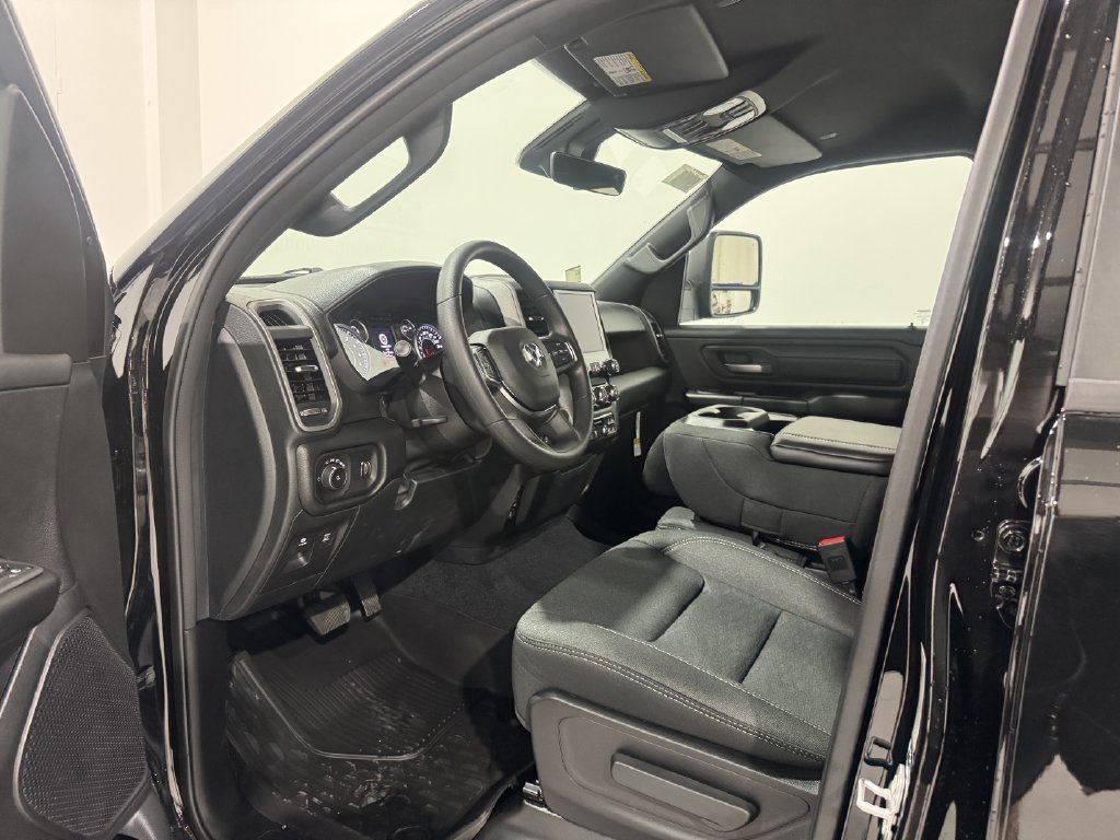 New 2027 RAM 1500 Tradesman w/ Off Road Group AWD/4WD image 15