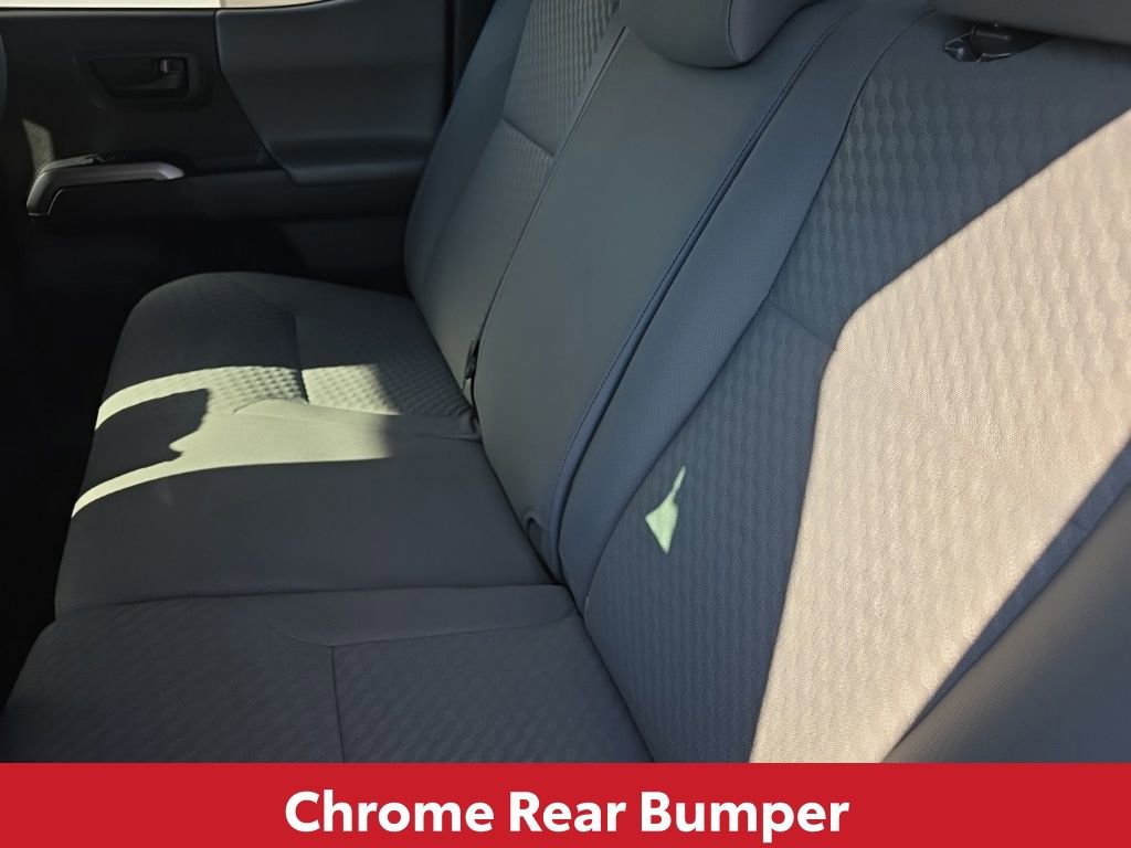 Used 2022 Toyota Tacoma SR5 RWD image 18